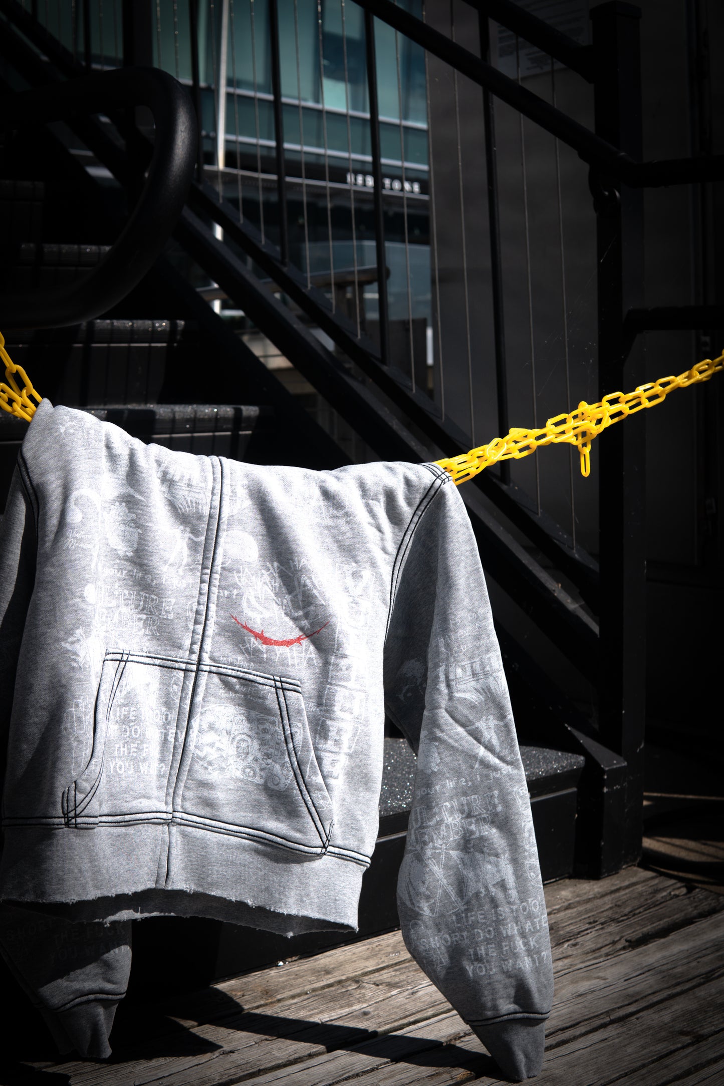 GREY CHAOS HOODIE(UNISEX)